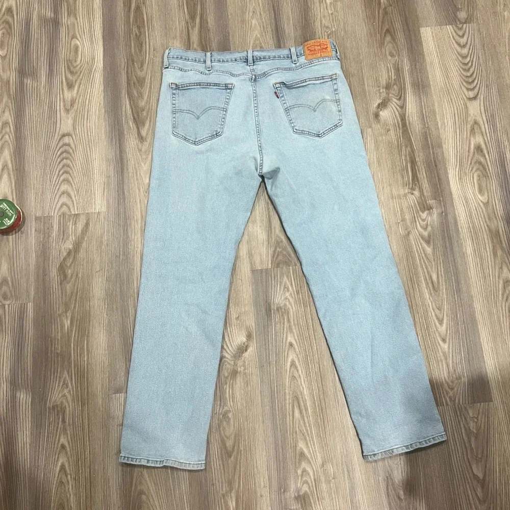 Levis 541 Athletic Taper Jeans Mens 40x32 Light Wash Blue Denim Cut week 3, 2022